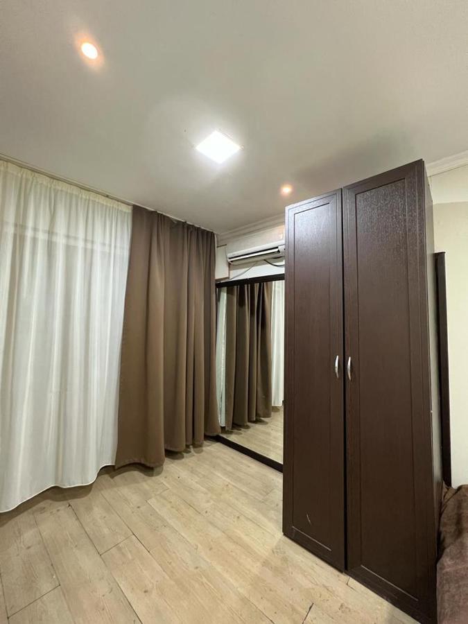 Elno Hotel Tbilisi Exteriör bild