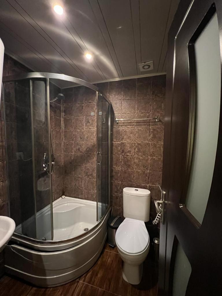 Elno Hotel Tbilisi Exteriör bild